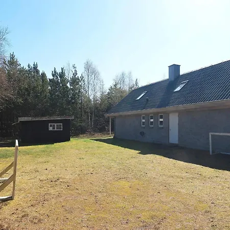 6 Person In Hojslev